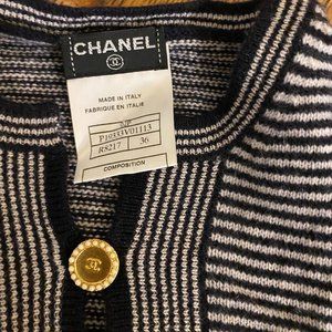 Chanel short sleeve sweater